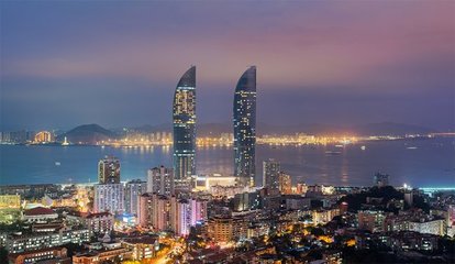 廈門標志性建筑:廈門雙子塔樓體照明設計!